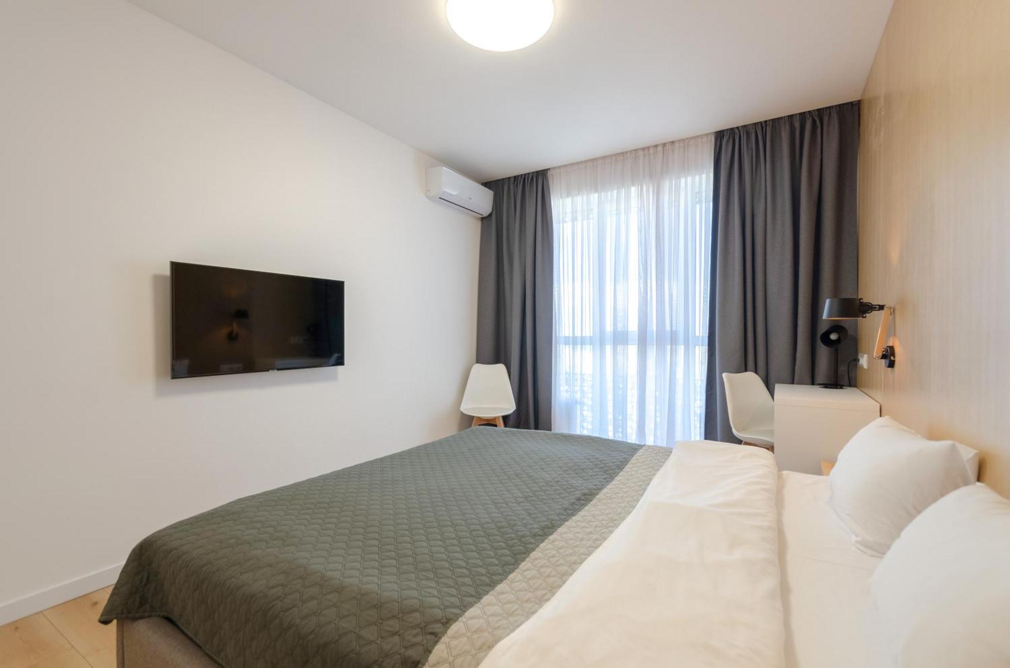 Petrovdom 205-206 Panoramic City View Apartments At Rc Kvartet, Central Railway Station Kiew Exterior foto